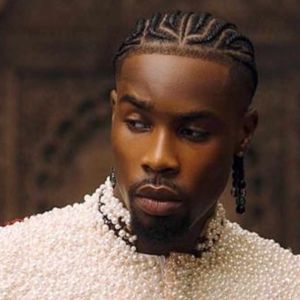 Meet your Posher, Adrian